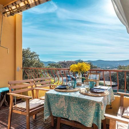 L'Odyssee Provencale, Un Duplex De Charme De 2 Chambres Au Pied Du Village Medieval De Bormes-Les-Mimosas, Offrant Des Prestations Haut De Gamme Et Une Superbe Vue Sur Le Massif Des Maures 외부 사진
