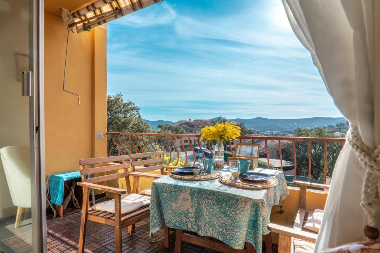 L'Odyssee Provencale, Un Duplex De Charme De 2 Chambres Au Pied Du Village Medieval De Bormes-Les-Mimosas, Offrant Des Prestations Haut De Gamme Et Une Superbe Vue Sur Le Massif Des Maures 외부 사진